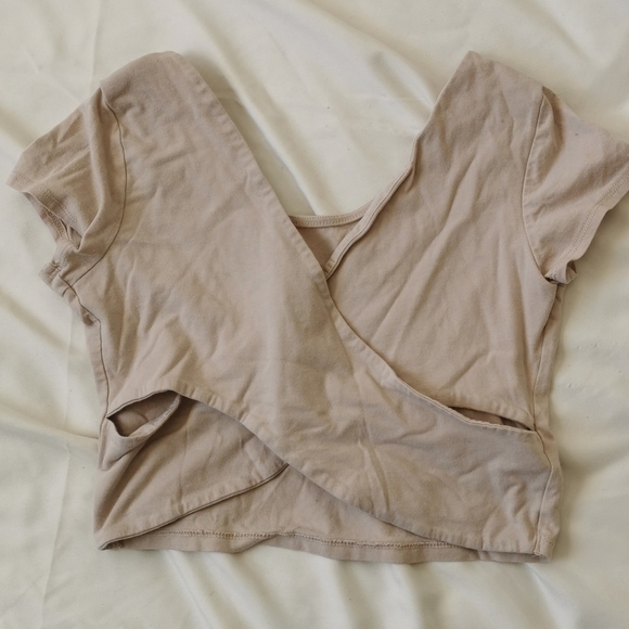 Beige Crop Top - Picture 2 of 2